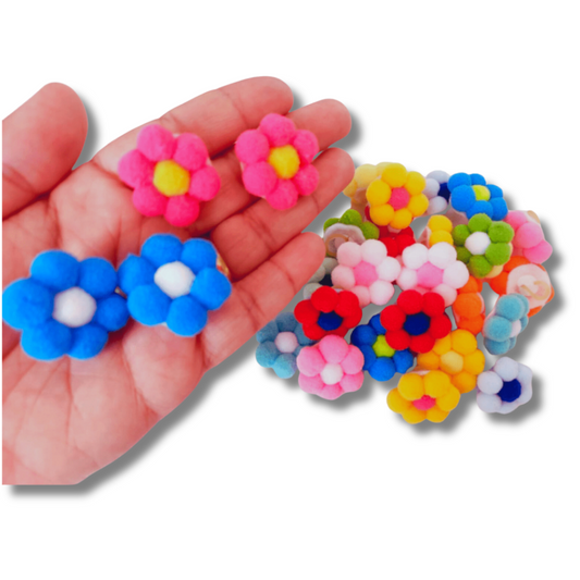 KIT COM 20 FLORZINHAS DE POMPOM PARA PET